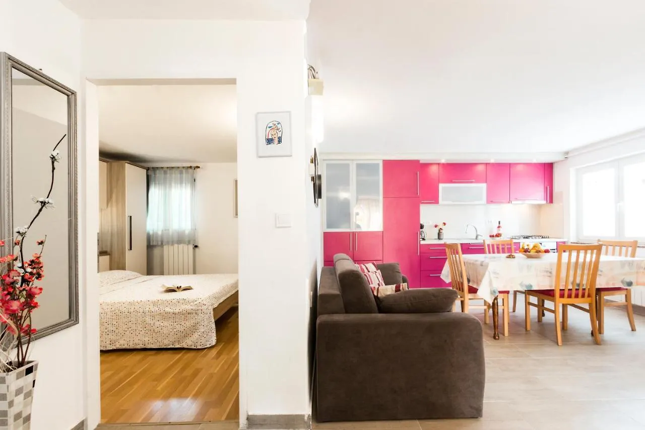 Apartment Katarina Pula
